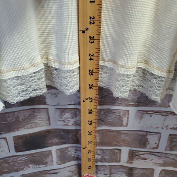 Sundance Sweater Top L - Picture 8 of 8